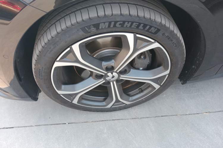 Used Nio ET5T 2024 75kWh Touring