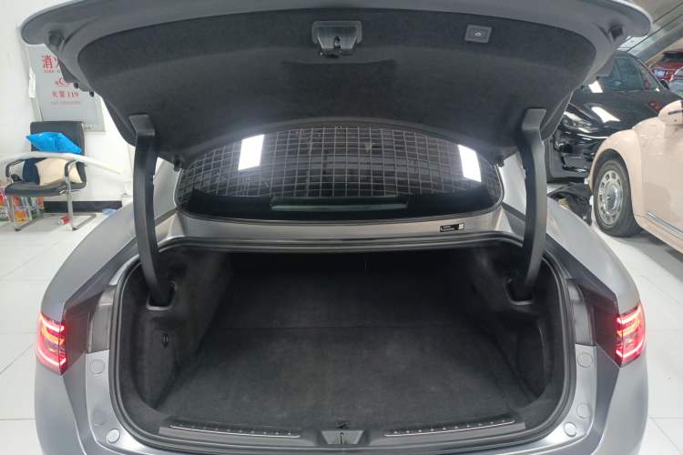 Used Hima Luxeed S7 2024 Max RS Four-Wheel-Drive Performance Edition
