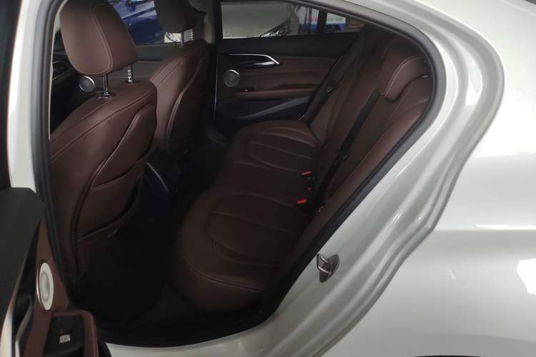 Used BMW 1 Series 2022 120i M Sport Night Edition
