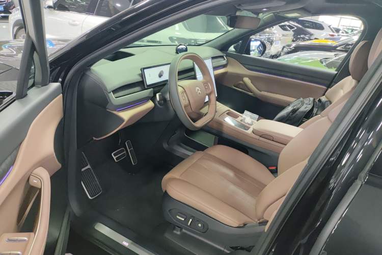 Used Nio ES8 2024 75 kWh
