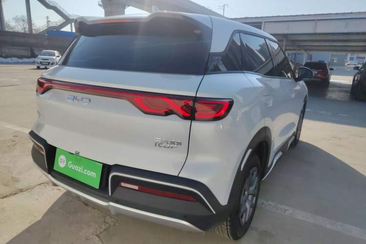 Used BYD Yuan UP 2025 Model 301KM Leading Version