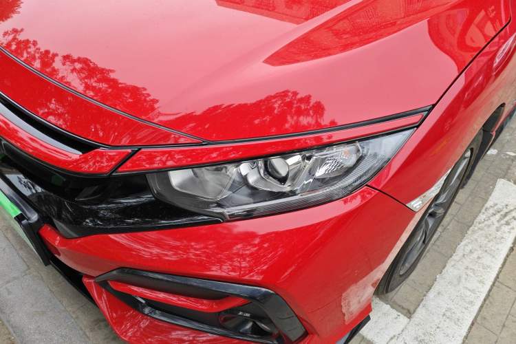 Used Honda Civic 2021 HATCHBACK 220TURBO CVT New Trendsetter
