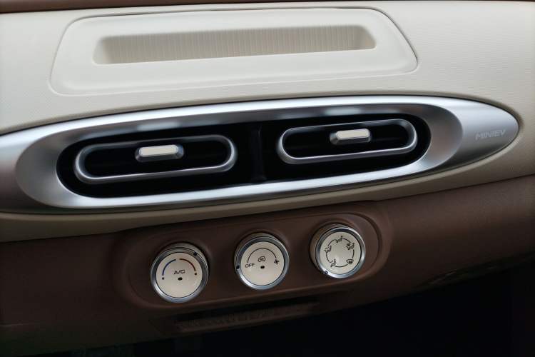 Used Wuling Hongguang MINIEV 2025 Four-Door Version Advanced Edition