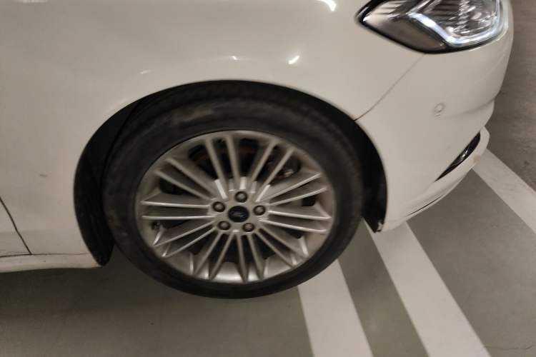 Used Ford Mondeo 2013 2.0L GTDi240 Flagship Edition