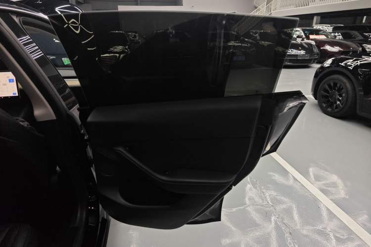 Used Tesla Model Y 2022 Rear-Wheel-Drive Version
