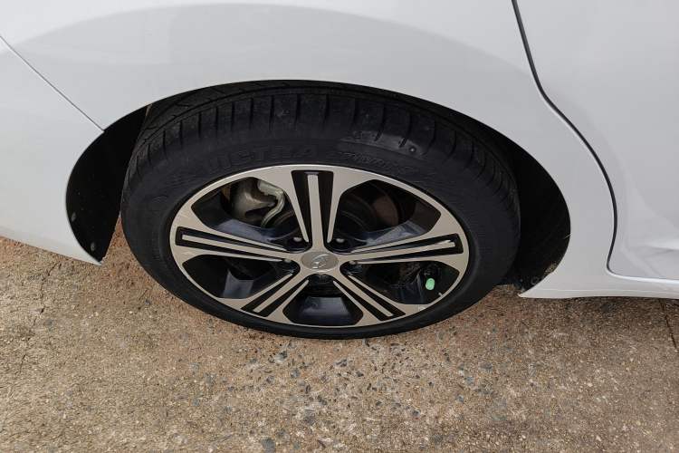 Used Hyundai Elantra 2018 1.4T Dual-Clutch Xuan Dong · Dynamic Edition
