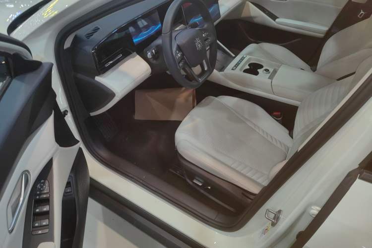 Used BYD Qin L 2025 EV 545KM Excellence Edition
