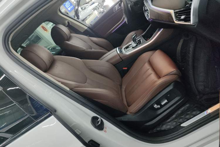 Used BMW X5 2019 xDrive40i M Sport Package
