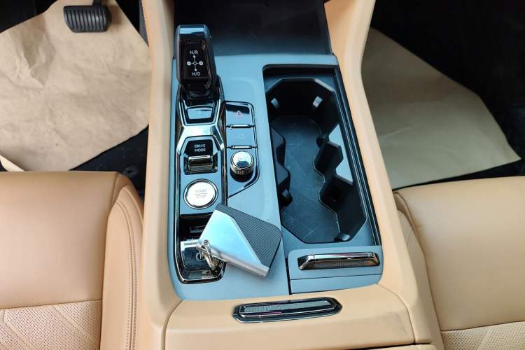 Used Lynk & Co 09 EM-P 2021 2.0T PHEV Halo Seven-Seater