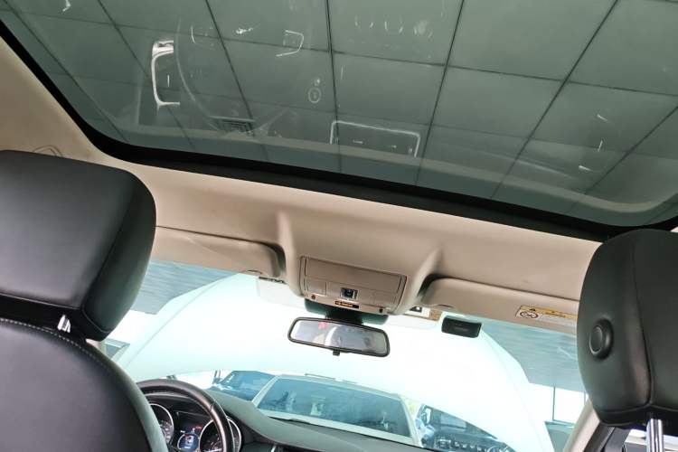 Used Jaguar E-PACE 2018 P200 China VI
