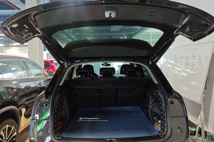 Used Audi Q5L 2020 Updated 40 TFSI Prestige Fashion Edition