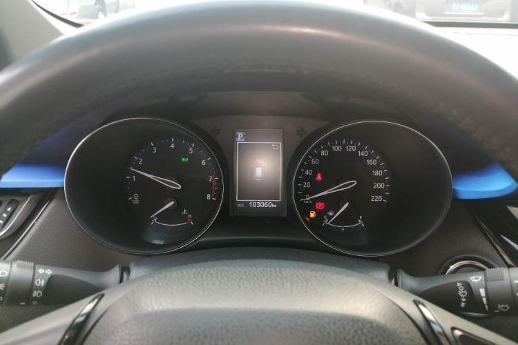 Used Toyota IZOA 2018 2.0L Yichi Version China VI Standard