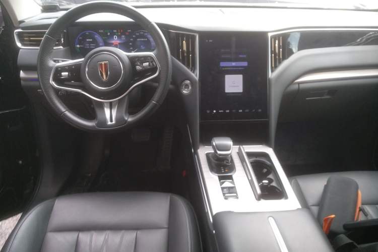 Used Hongqi HS7 PHEV 2024 2.0T PHEV Four-Wheel Drive Flagship Edition 6 Seats
