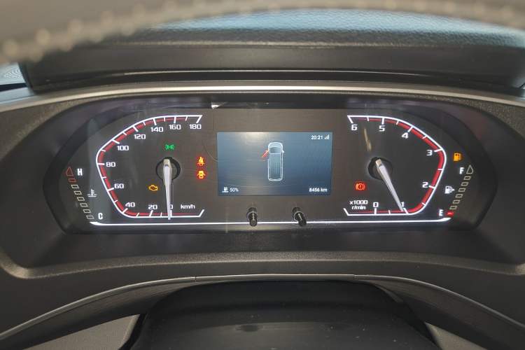 Used SAIC MAXUS Xintu V80 2025 PRO Aoyuntong 2.0T Manual Long Wheelbase Mid-Height 6/7/8/9-Seater