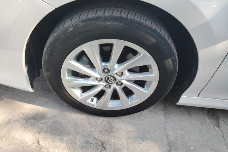 Used Toyota Camry 2021 2.0G Luxury Edition