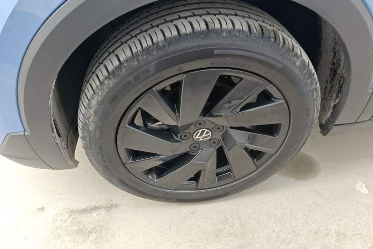 Used Volkswagen Tharu 2025 NewRui 300TSI Prestige Edition