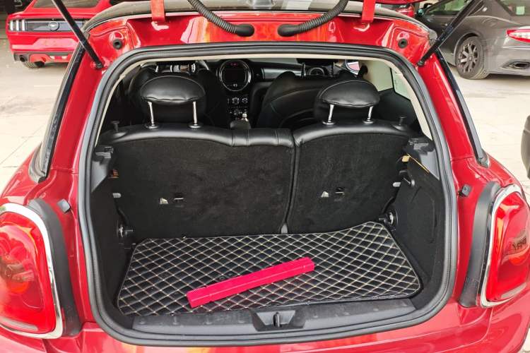 Used  MINI 2016 1.5T COOPER
