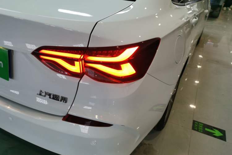 Used Chevrolet Monza 2022 320 Automatic Enjoyment Sunroof Version
