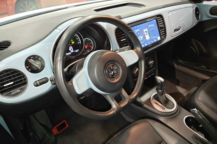 Used Volkswagen Beetle 2015 280TSI
