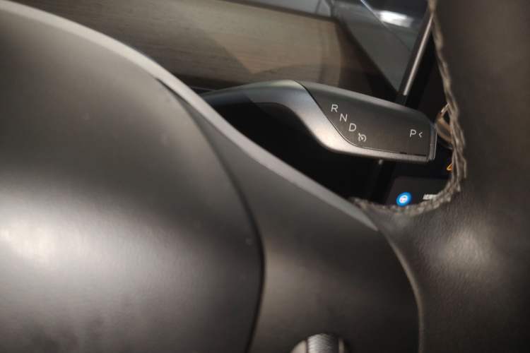 Used Tesla Model Y 2021 Long-Range All-Wheel-Drive Version