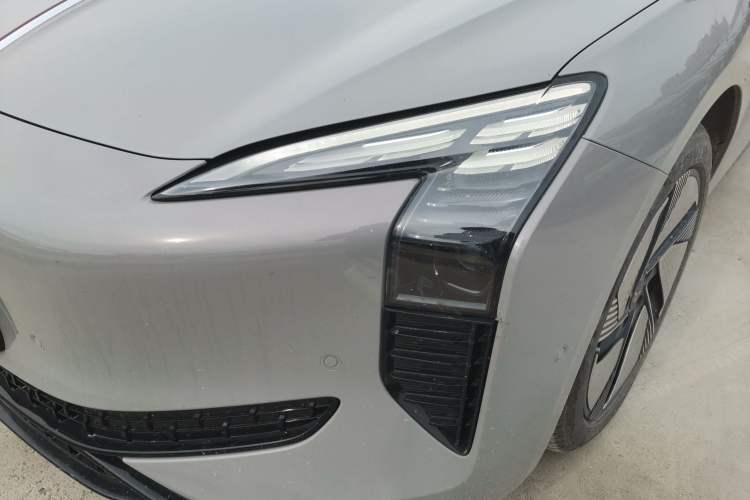 Used Hongqi EH7 2025 640 All-Wheel Drive Smart Selection Edition
