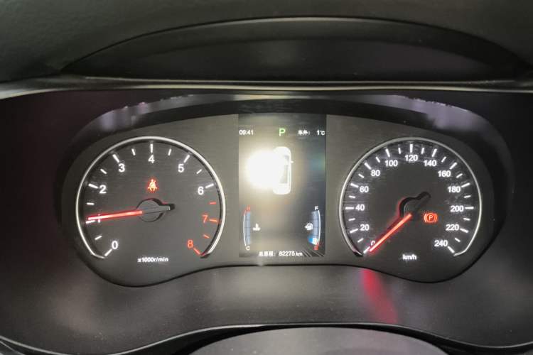 Used BYD Song MAX 2018 1.5T Automatic Smart Connect Elite Model with 6 Seats