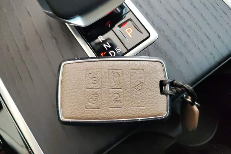 Used Land Rover Range Rover Evoque 
