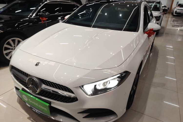 Used Mercedes-Benz A-Class 2022 Second Facelift A 200 L Sport Sedan Fashion Version