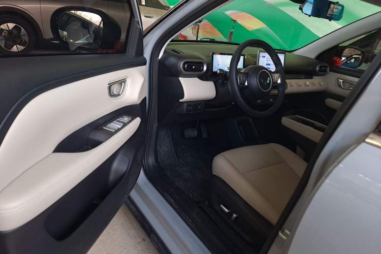 Used Wuling Bingo PLUS 2024 401 km Range 5-Seater Version
