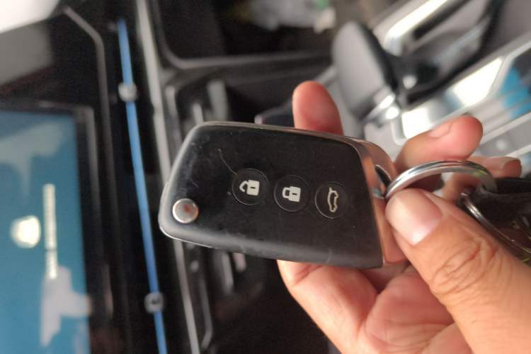 Used Baojun RC-6 2019 1.5T CVT Elite Version with 24-Hour Online Service
