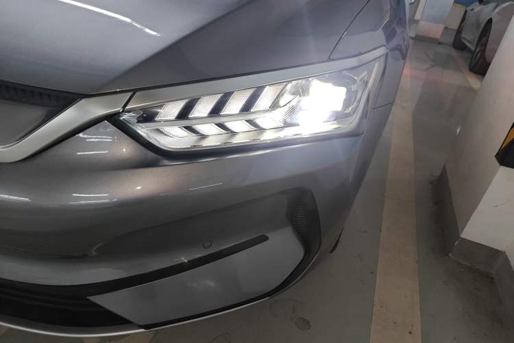 Used BYD Qin PLUS 2021 EV 500KM Premium Model