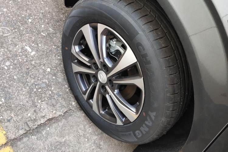 Used Changan Eado 2025 PLUS 1.4T Dual-Clutch High-Energy Version
