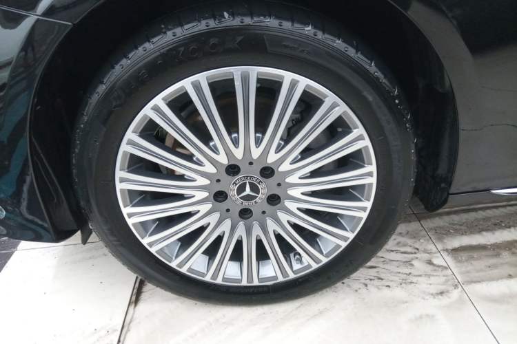 Used Mercedes-Benz E-Class 2023 Updated E 300 L Fashion Edition