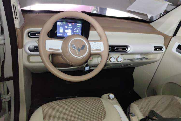 Used Wuling Hongguang MINIEV 2024 3rd Generation 215km Youth Edition