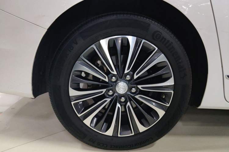 Used Buick GL8 2022 ES Landtrek 653T Flagship Model
