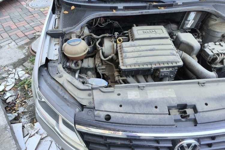 Used Volkswagen Jetta 2017 1.5L Manual Fashion Edition
