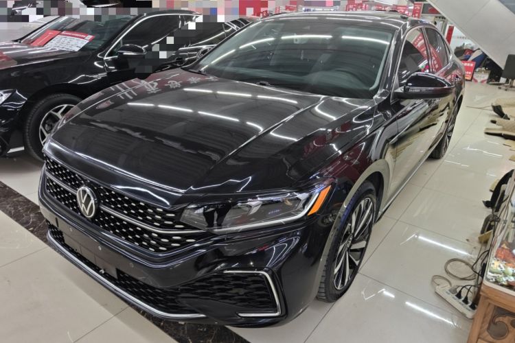 Used Volkswagen Passat 2022 330TSI Starry Luxury Edition Custom Version