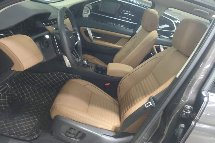 Used Land Rover Discovery Sport 2024 Performance Tech Edition
