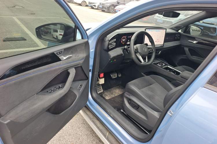 Used Volkswagen Tiguan L 2024 PRO 380TSI Four-Wheel Drive R-Line Prestige Edition