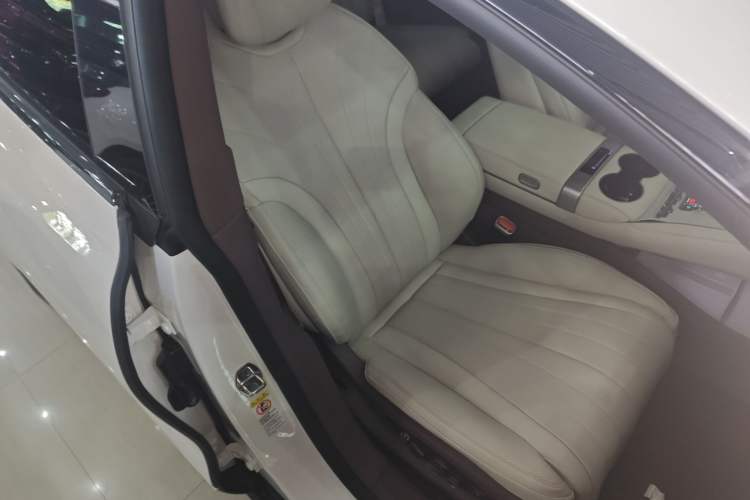 Used Denza Z9GT 2024 1100 Four-Wheel Drive Max Edition
