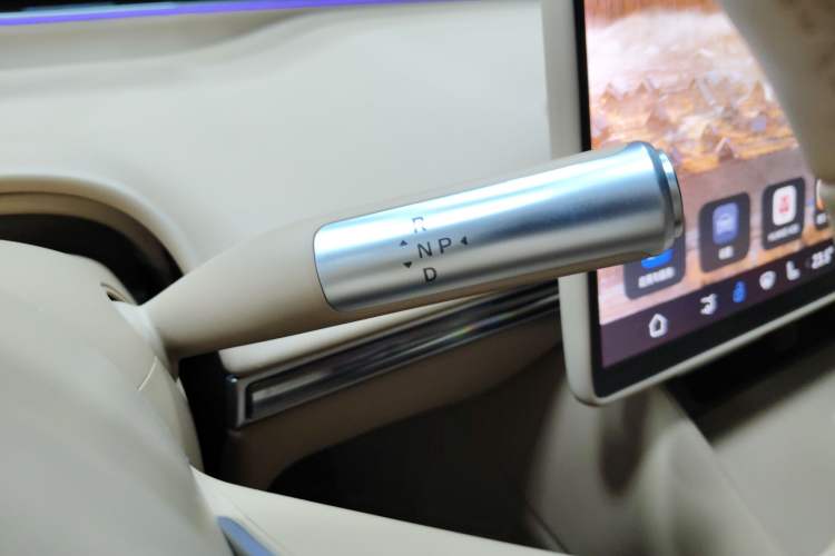 Used Hima Luxeed R7 2024 All-Electric 736 km Ultra
