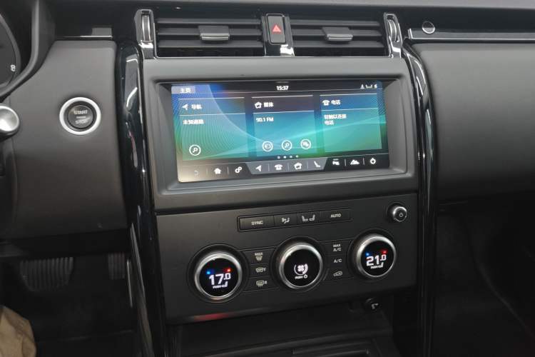 Used Land Rover Discovery 2018 3.0 SC V6 SE