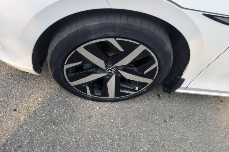 Used Volkswagen Lamando 2022 Lavida L 280TSI DSG Cool & Spicy Edition