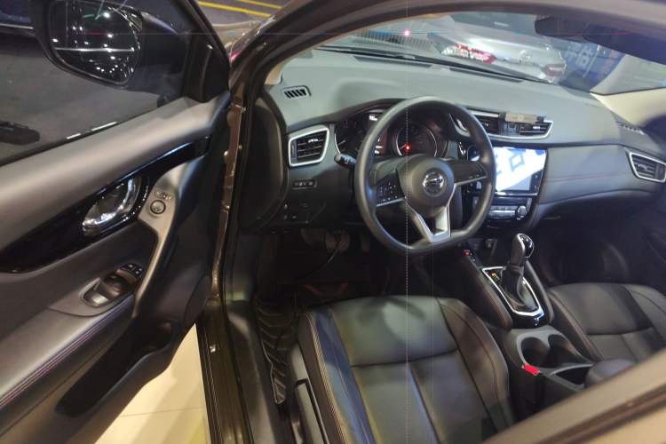 Used Nissan Qashqai 2022 2.0L CVT XV Smart Enjoyment Version