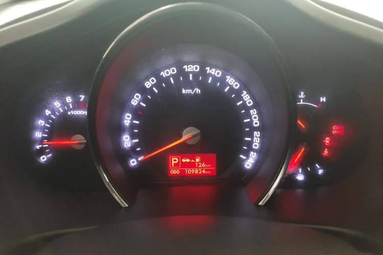 Used Kia Sportage R 2014 2.0L Automatic Two-Wheel Drive GLS Trim
