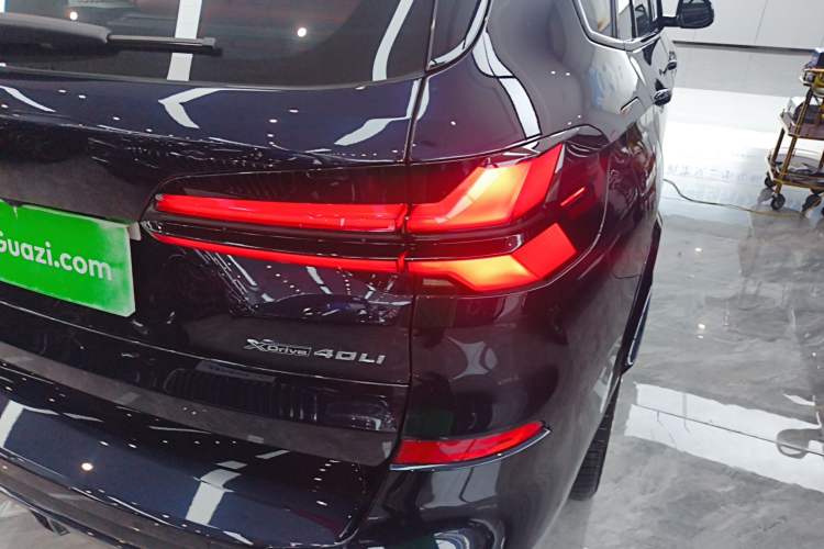 Used BMW X5 2023 xDrive 40Li M Sport Night Edition Package
