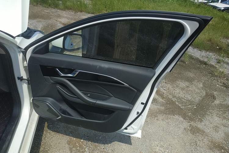 Used Bestune B70 2022 Third Generation 1.5T Automatic Enjoyment Version