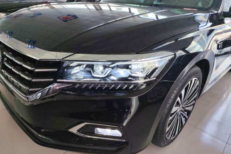 Used Volkswagen Passat 2019 330TSI Luxury Edition China V Standard
