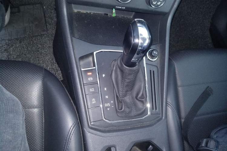 Used Volkswagen Lavida 2018 1.5L Automatic Comfort Edition China V Standard
