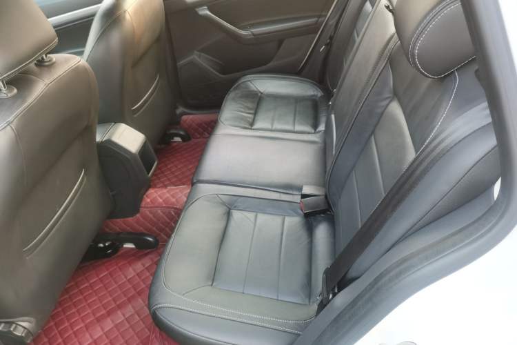 Used Volkswagen Gran Lavida 2015 230TSI DSG Comfort Edition